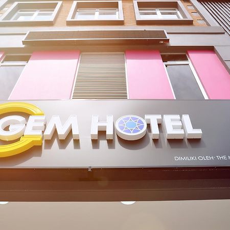 Gem Hotel Nusajaya  Ngoại thất bức ảnh